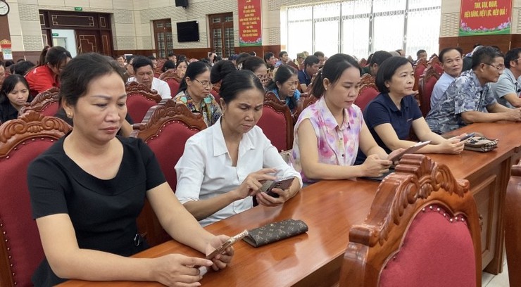 Phúc Thọ đẩy mạnh chuyển đổi số, tập huấn chuyên sâu dịch vụ công trực tuyến- Ảnh 4.