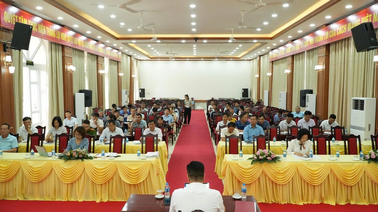 Hội nghị Ban chỉ đạo triển khai kế hoạch thực hiện Chiến dịch 90 ngày làm giàu, làm sạch dữ liệu đất đai trên địa bàn- Ảnh 1.