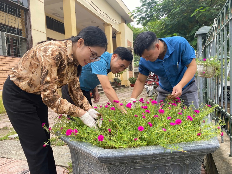 Phòng Văn hóa - Xã hội xã Xuân Mai: Cụ thể hoá Kế hoạch thành hành động cụ thể với "Mô hình Cơ quan Xanh"- Ảnh 3.