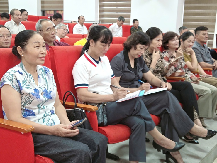 Hội nghị triển khai Kế hoạch tổ chức Đại hội Thể dục thể thao phường Xuân Phương lần thứ I năm 2025- Ảnh 3.