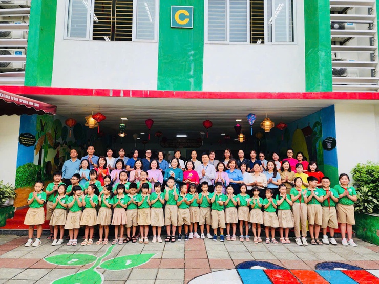 Trường Tiểu học Long Biên ra mắt mô hình “Không gian Văn hóa Dân gian - Gắn kết và Khơi nguồn”- Ảnh 4.