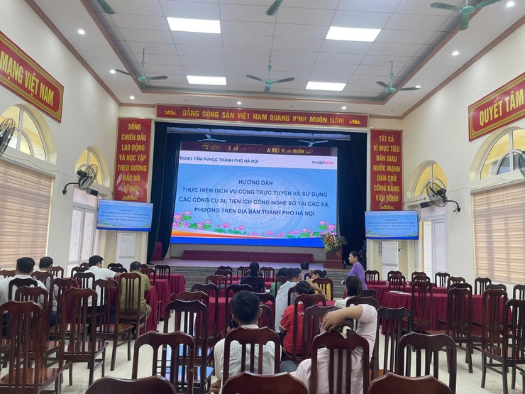 Tập huấn kiến thức kỹ năng số cho thành viên tổ chuyển đổi số cộng đồng- Ảnh 9.