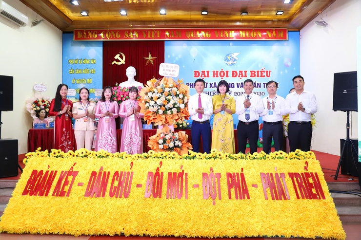 Hội LHPN xã Hồng Vân long trọng tổ chức Đại hội đại biểu lần thứ I, nhiệm kỳ 2025 – 2030- Ảnh 2.