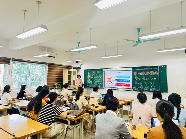 UBND phường Long Biên tổ chức Hội nghị chuyên môn cấp THCS năm học 2025 – 2026- Ảnh 10.