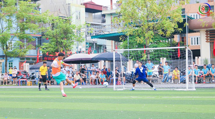 Khởi tranh Giải bóng đá nam Đại hội Thể dục thể thao xã Quốc Oai lần thứ I năm 2025- Ảnh 17.