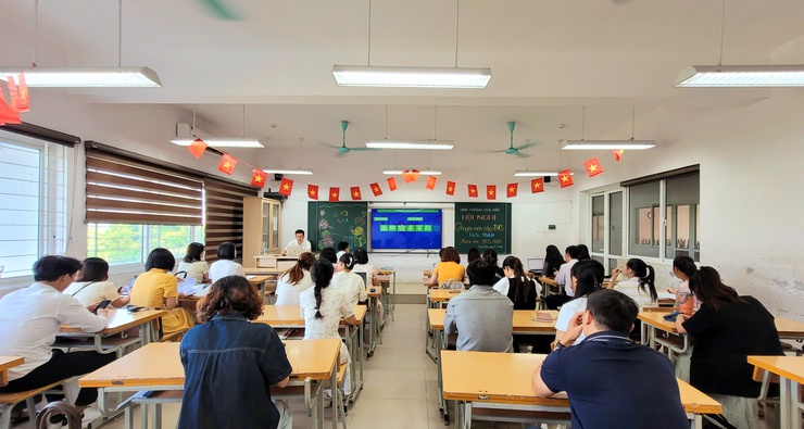 UBND phường Long Biên tổ chức Hội nghị chuyên môn cấp THCS năm học 2025 – 2026- Ảnh 4.