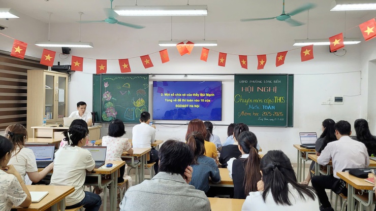 UBND phường Long Biên tổ chức Hội nghị chuyên môn cấp THCS năm học 2025 – 2026- Ảnh 6.