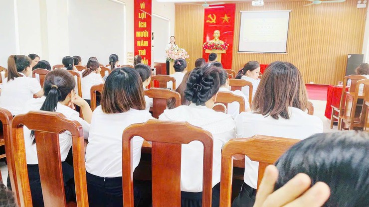 Xã Quốc Oai: Lan tỏa phong trào “Phân loại, xử lý và tái chế rác thải tại nguồn”- Ảnh 6.