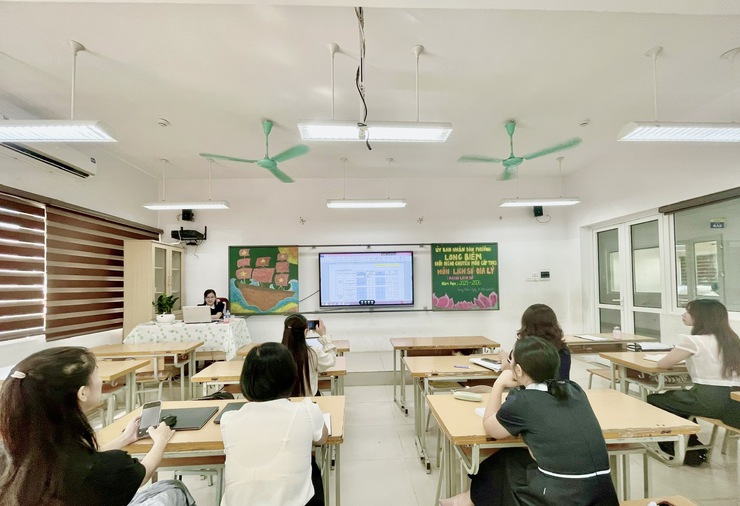 UBND phường Long Biên tổ chức Hội nghị chuyên môn cấp THCS năm học 2025 – 2026- Ảnh 7.