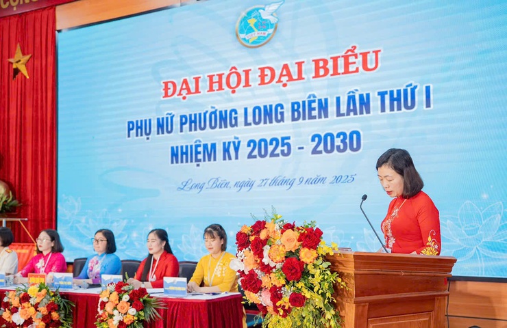 Hội Liên hiệp Phụ nữ phường Long Biên tổ chức thành công Đại hội Đại biểu phụ nữ phường lần thứ I, nhiệm kỳ 2025 - 2030.- Ảnh 1.