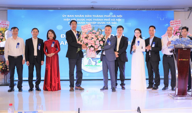 Doanh nghiệp Dược Hà Nội đồng hành cùng ngành y tế trong chăm sóc sức khỏe nhân dân- Ảnh 3.