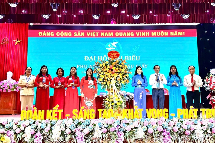Khẳng định vai trò của phụ nữ trong xây dựng phường Cầu Giấy văn minh, hiện đại- Ảnh 3.