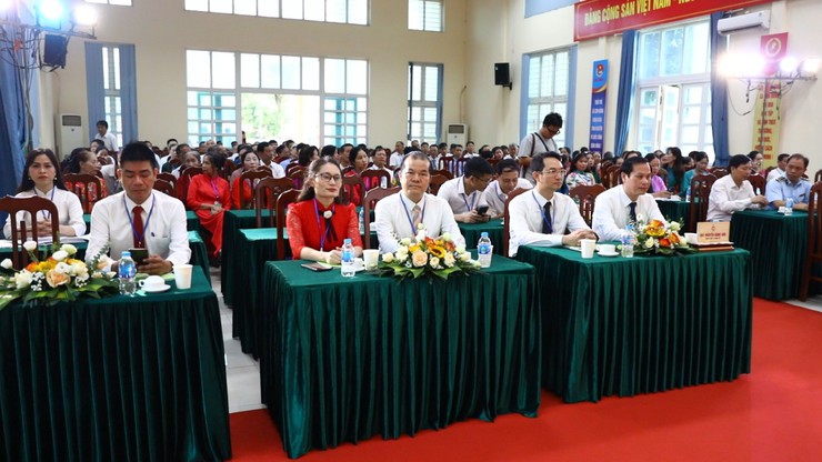 Nhiệm kỳ 2025 - 2030, Hội Nông dân xã Sơn Đồng đề ra 05 mục tiêu chung, 11 chỉ tiêu cụ thể, 03 khâu đột phá, 16 nhóm giải pháp trọng tâm- Ảnh 4.