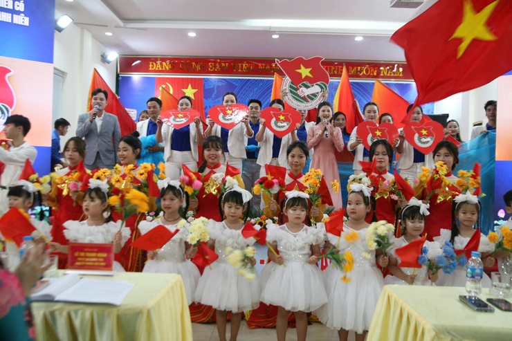 Đại hội Đoàn Thanh niên Phường Kiến Hưng nhiệm kỳ 2025-2030: “Đoàn kết - Tiên phong - Sáng tạo - Phát triển”- Ảnh 6.