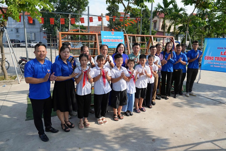 Đoàn xã Thanh Oai gắn biến công trình "Sân chơi thiếu nhi"- Ảnh 6.