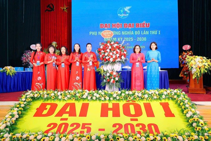 Đại hội Đại biểu phụ nữ phường lần thứ I, nhiệm kỳ 2025-2030- Ảnh 1.