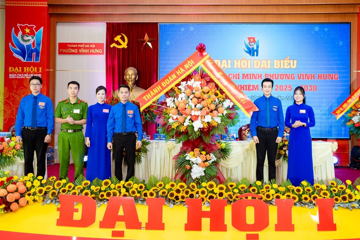 ĐẠI HỘI ĐẠI BIỂU ĐOÀN TNCS HỒ CHÍ MINH PHƯỜNG VĨNH HƯNG LẦN THỨ I, NHIỆM KỲ 2025 – 2030 - Ảnh 1.