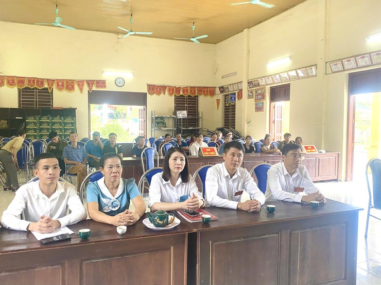 Người Dân Suối Hai Đồng Lòng Bầu Cử – 14/14 Trưởng Thôn Tiếp Tục Tái Cử
- Ảnh 1.