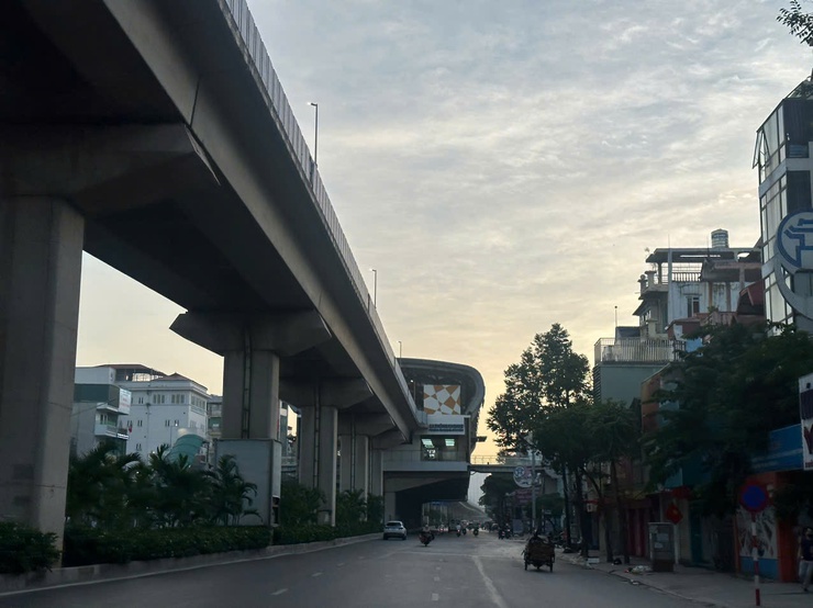 Hà Nội ngày 28/9 chiều và đêm có mưa vừa, mưa to và dông, cục bộ có nơi mưa rất to- Ảnh 1.