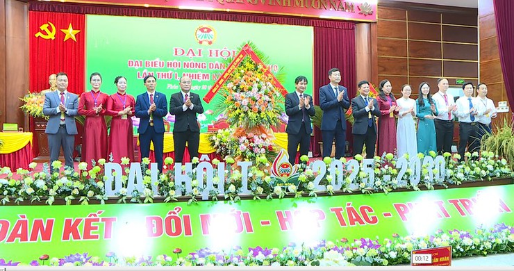 Đại hội đại biểu Hội Nông dân xã Phúc Thọ lần thứ I, nhiệm kỳ 2025-2030 - Dấu mốc mới trên hành trình xây dựng quê hương- Ảnh 4.