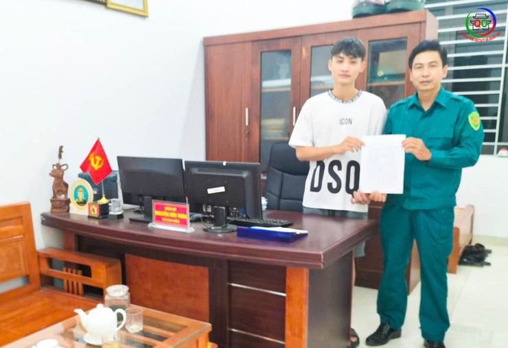 7 thanh niên đầu tiên của xã Quốc Oai tiên phong viết đơn tình nguyện lên đường nhập ngũ năm 2026- Ảnh 4.