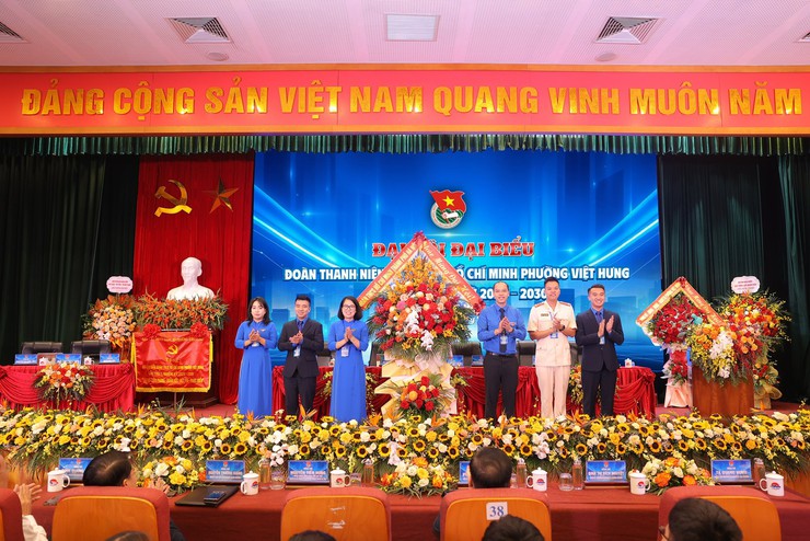 Đại hội Đại biểu Đoàn TNCS Hồ Chí Minh phường Việt Hưng lần thứ I, nhiệm kỳ 2025-2030 thành công tốt đẹp- Ảnh 6.
