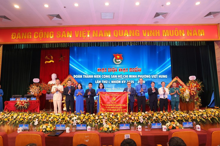 Đại hội Đại biểu Đoàn TNCS Hồ Chí Minh phường Việt Hưng lần thứ I, nhiệm kỳ 2025-2030 thành công tốt đẹp- Ảnh 8.