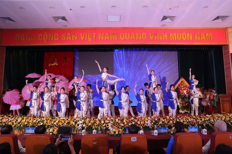 Đại hội Đại biểu Đoàn TNCS Hồ Chí Minh phường Việt Hưng lần thứ I, nhiệm kỳ 2025-2030 thành công tốt đẹp- Ảnh 18.