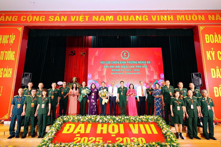 Hội Cựu Chiến binh phường Nghĩa Đô khẳng định bản lĩnh “Bộ đội Cụ Hồ”, trung thành, đoàn kết, gương mẫu, đổi mới trong thời kỳ mới- Ảnh 4.