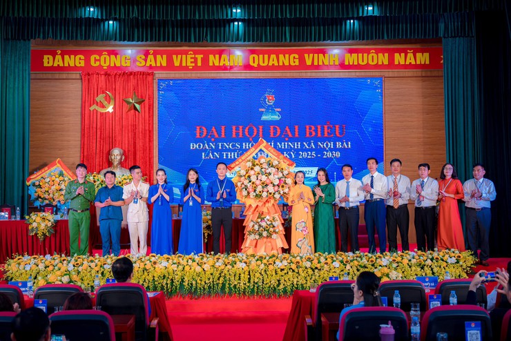 Đại hội đại biểu Đoàn thanh niên xã Nội Bài lần thứ I: “Đoàn kết - Xung Kích - Sáng tạo - Công nghệ - Hiệu quả”- Ảnh 1.