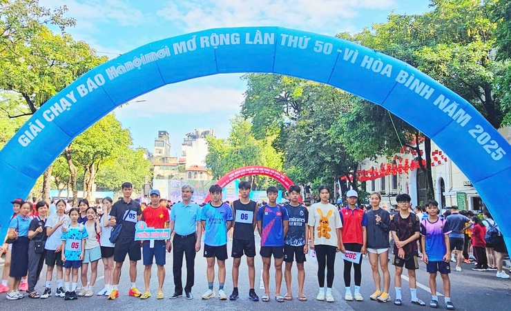 Phường Xuân Đỉnh đạt 01 HCV, 03 giải khuyến khích đồng đội và đứng thứ 4 toàn đoàn - Ảnh 3.