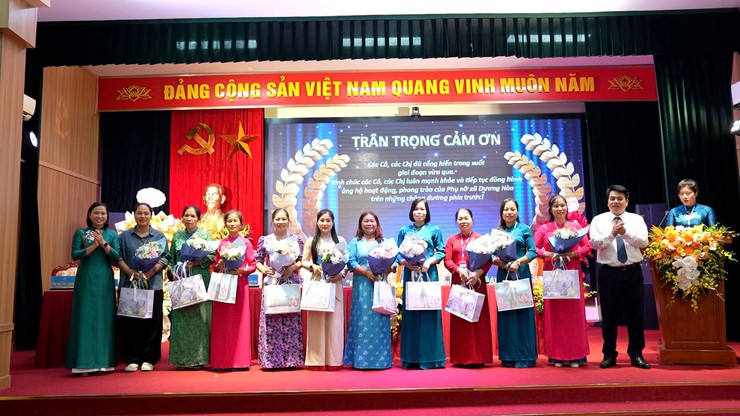 Phụ nữ xã Dương Hoà phát huy tính tự chủ, tinh thần đổi mới, sáng tạo và khát vọng vươn lên trong nhiệm kỳ 2025-2030- Ảnh 16.