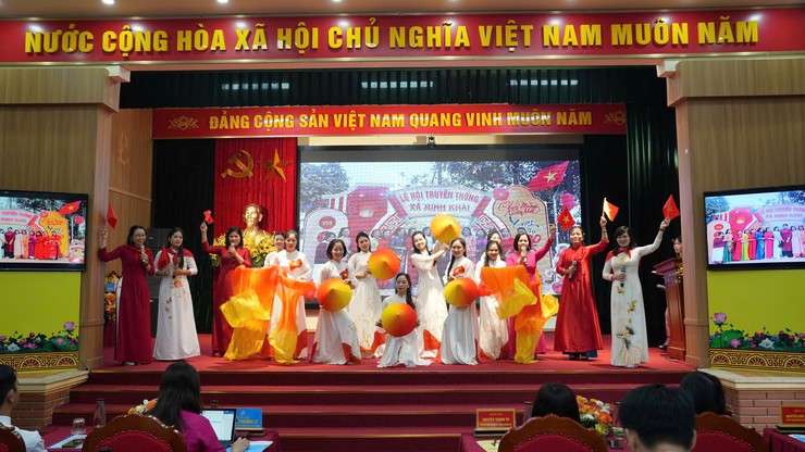 Phụ nữ xã Dương Hoà phát huy tính tự chủ, tinh thần đổi mới, sáng tạo và khát vọng vươn lên trong nhiệm kỳ 2025-2030- Ảnh 3.