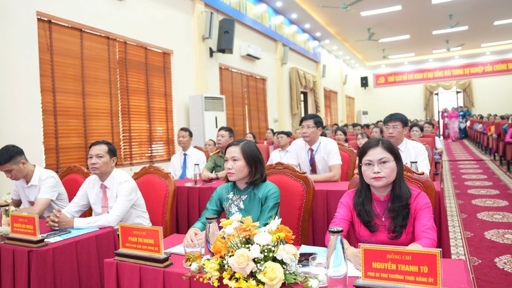 Phụ nữ xã Dương Hoà phát huy tính tự chủ, tinh thần đổi mới, sáng tạo và khát vọng vươn lên trong nhiệm kỳ 2025-2030- Ảnh 8.