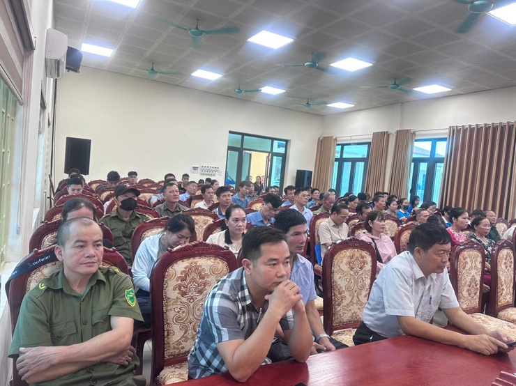 Xã Thư Lâm tổ chức tập huấn kiến thức, kỹ năng số cho Tổ Chuyển đổi số cộng đồng - Ảnh 4.