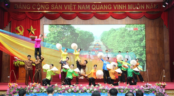 Chúc mừng Đại hội đại biểu Phụ nữ xã Thạch Thất lần thứ I, nhiệm kỳ 2025-2030 thành công tốt đẹp.- Ảnh 20.