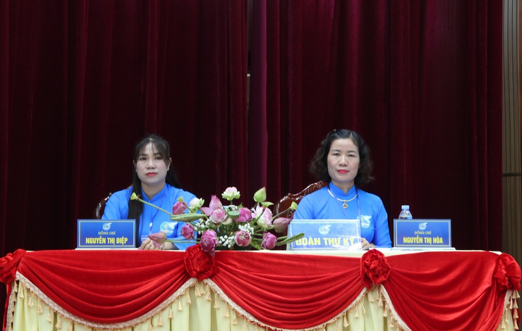 Chúc mừng Đại hội đại biểu Phụ nữ xã Thạch Thất lần thứ I, nhiệm kỳ 2025-2030 thành công tốt đẹp.- Ảnh 19.