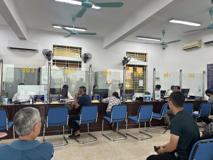 Cán bộ hành chính công - thước đo của chính quyền phục vụ- Ảnh 3.