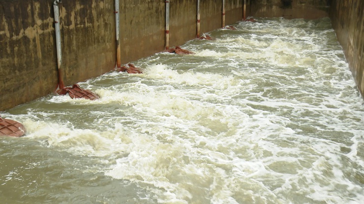 LÃNH ĐẠO XÃ ỨNG HÒA KIỂM TRA THỰC TẾ, CHỦ ĐỘNG ỨNG PHÓ VỚI BÃO SỐ 10.- Ảnh 4.