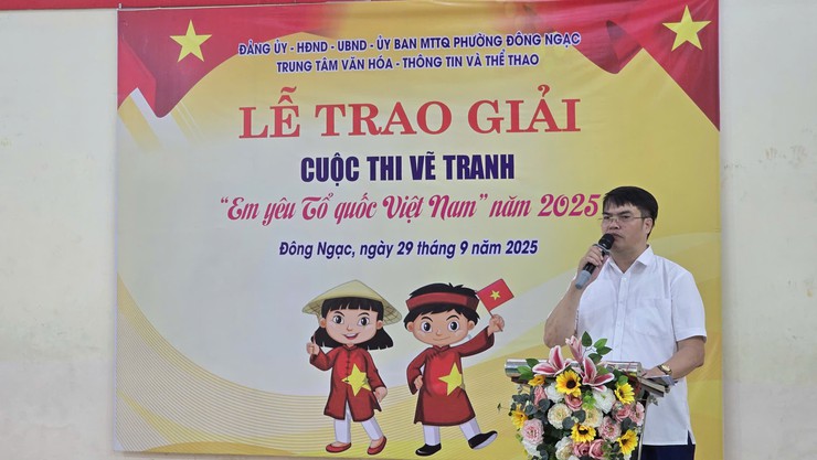 Cuộc thi vẽ tranh “Em yêu Tổ quốc Việt Nam” kết thúc tốt đẹp với nhiều tác phẩm ấn tượng, khẳng định sức hút và sự lan tỏa mạnh mẽ trong học sinh khối Tiểu học và Trung học cơ sở trên địa bàn phường Đông Ngạc- Ảnh 2.