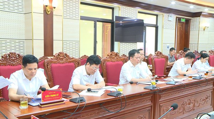 Thường trực Đảng ủy xã Phúc Thọ nghe báo cáo, thảo luận một số nội dung công tác sau kỳ nghỉ lễ Quốc khánh 2/9- Ảnh 3.