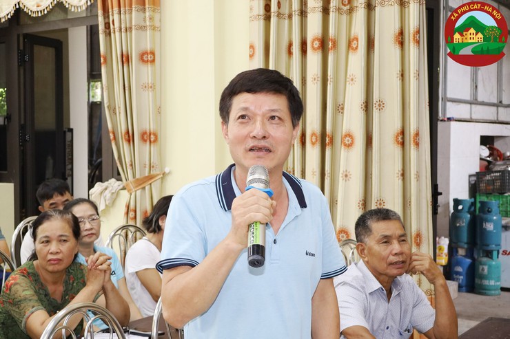 Đồng chí Bí thư Đảng ủy, Chủ tịch HĐND xã dự sinh hoạt chi bộ thường kỳ tháng 9 tại chi bộ thôn Long Phú- Ảnh 5.