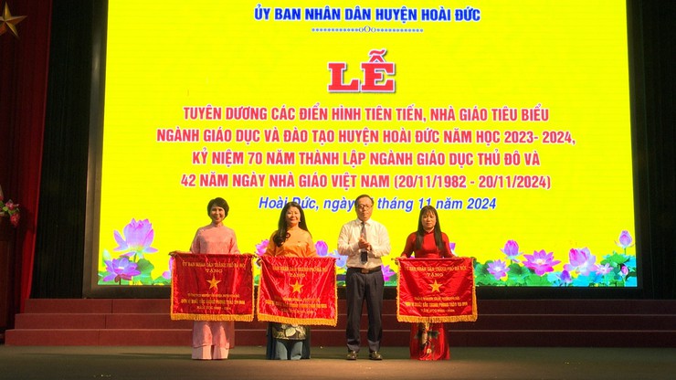 Dấu ấn từ phong trào thi đua và công tác khen thưởng giai đoạn 2020-2025 trên địa bàn xã Dương Hoà- Ảnh 5.