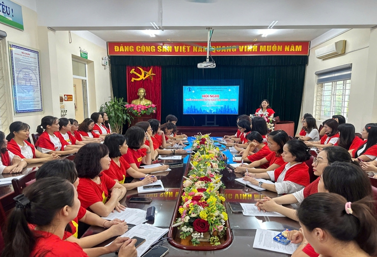 TRƯỜNG TIỂU HỌC THỊNH LIỆT TỔ CHỨC HỘI NGHỊ TRIỂN KHAI NHIỆM VỤ NĂM HỌC 2025 – 2026- Ảnh 3.