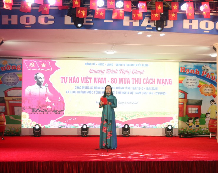 Chương trình nghệ thuật “Tự hào Việt Nam-80 mùa thu cách mạng”- Ảnh 2.