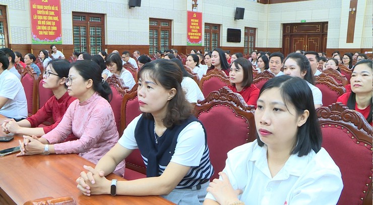 Xã Phúc Thọ tổ chức tiếp sóng Lễ kỷ niệm 80 năm Cách mạng tháng Tám và Quốc khánh 2/9- Ảnh 5.