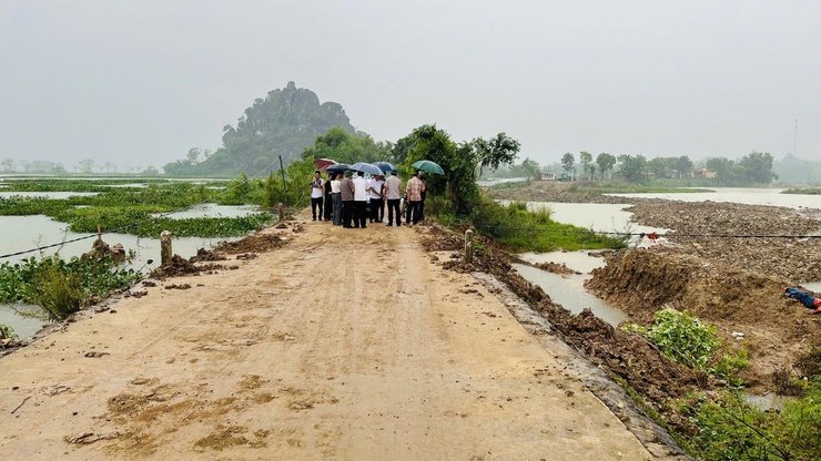 Mỹ Đức ứng phó nhanh chóng sự cố thiên tai sau bão số 5- Ảnh 1.