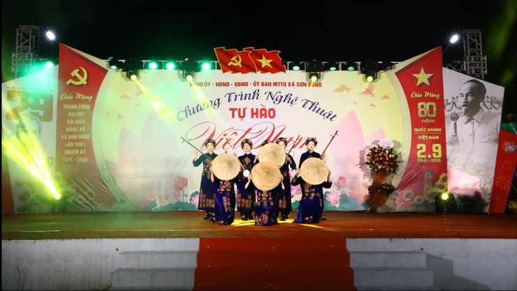 Sôi nổi chương trình nghệ thuật "Tự hào Việt Nam" tại xã Sơn Đồng- Ảnh 10.