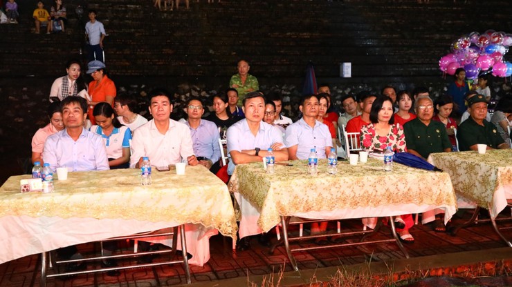 Sôi nổi chương trình nghệ thuật "Tự hào Việt Nam" tại xã Sơn Đồng- Ảnh 3.