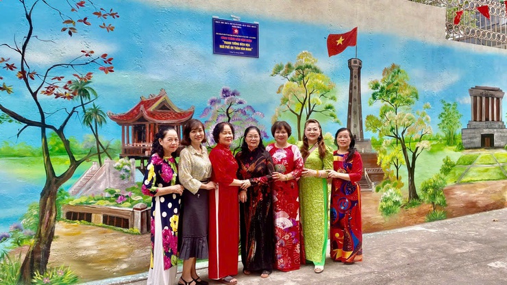 Người cán bộ cơ sở tận tụy giữa đời thường- Ảnh 5.